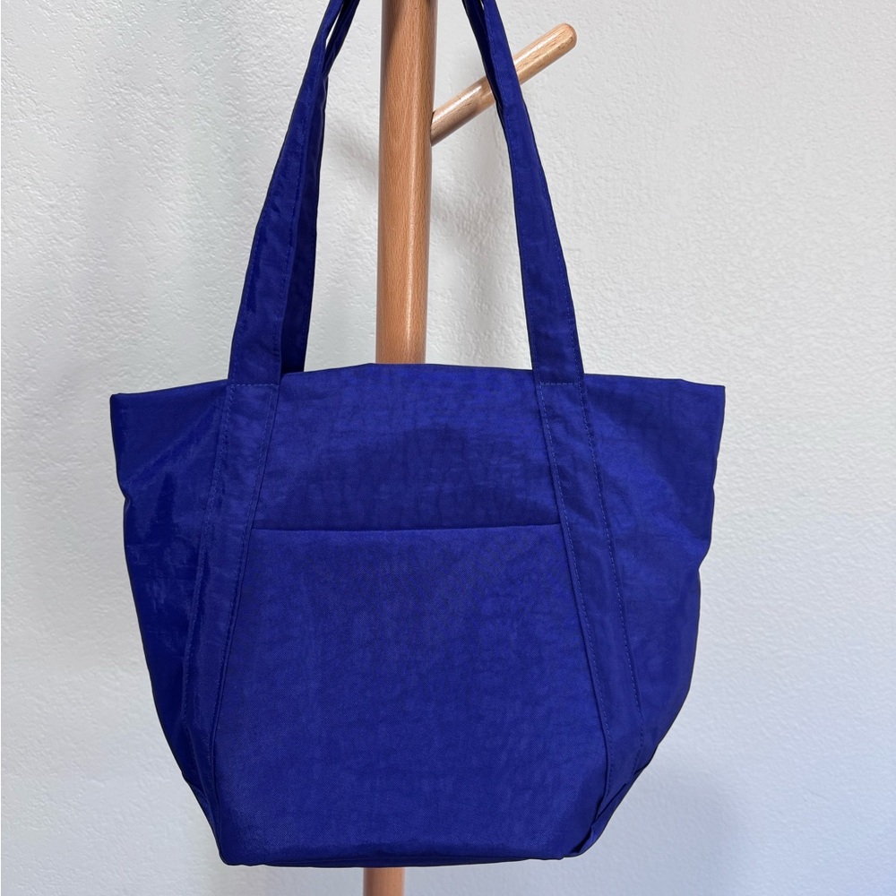Cobalt mini Tote with an interior key leash - Picture 2 of 3